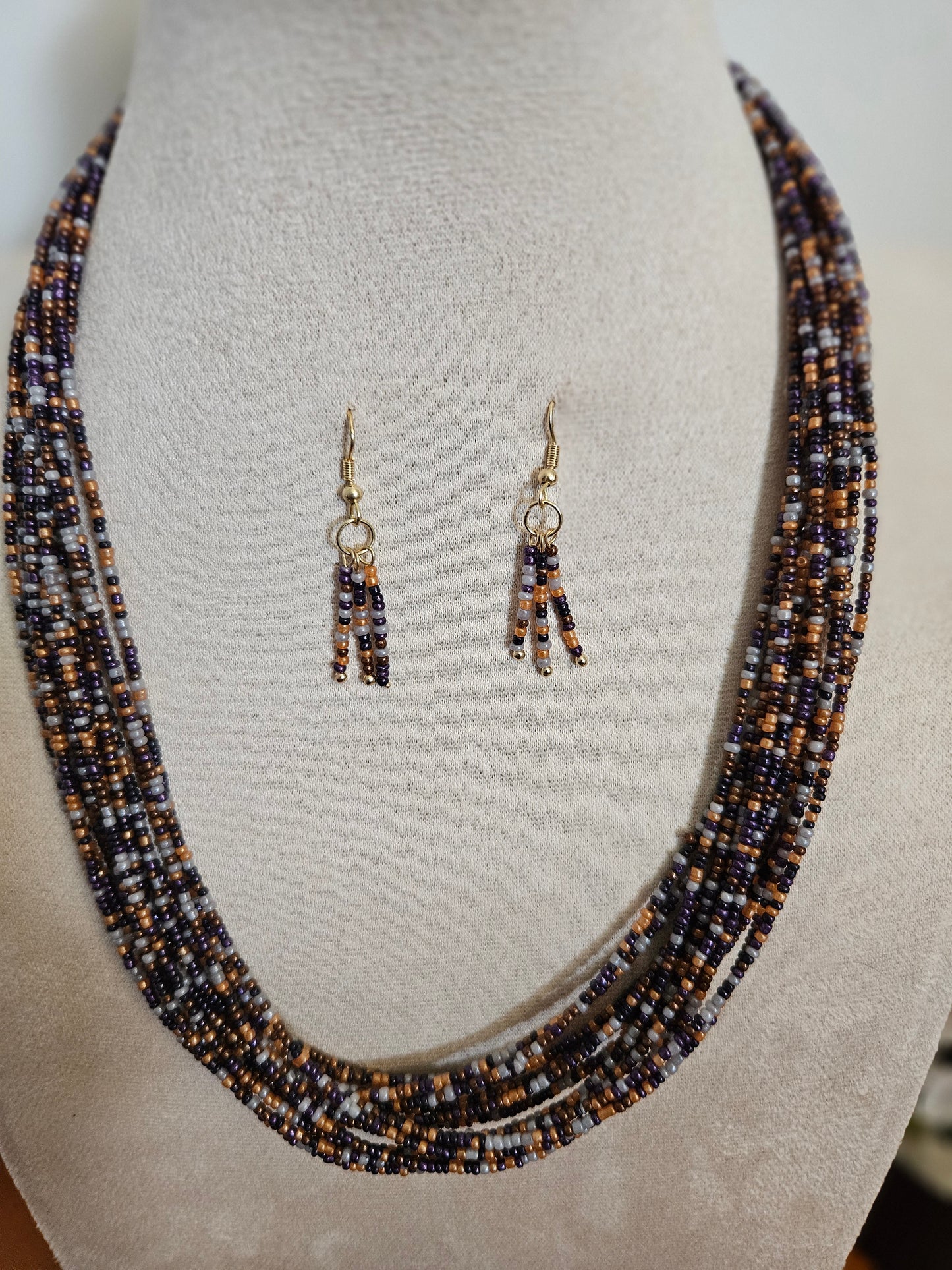 Saanvi Earthblend Layered Beaded Necklace Set