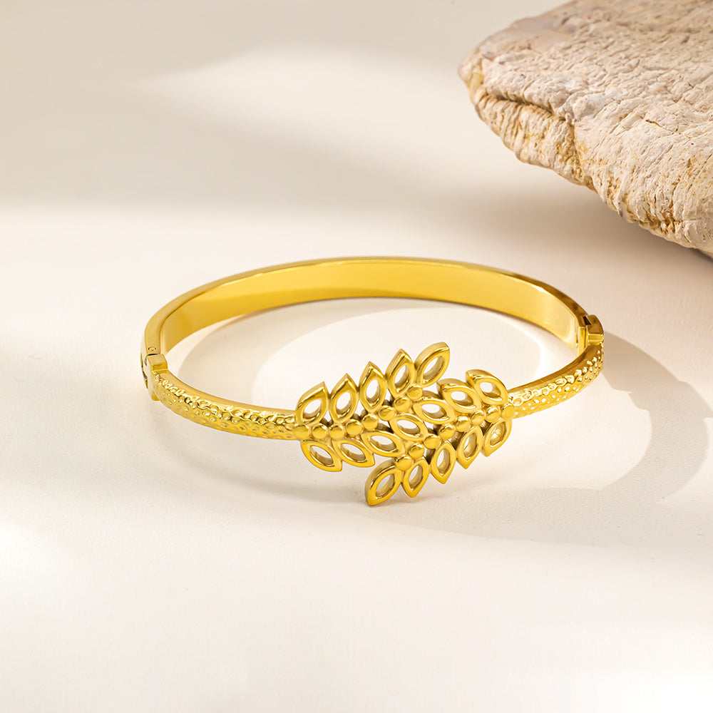 Laurel Bloom Bangle