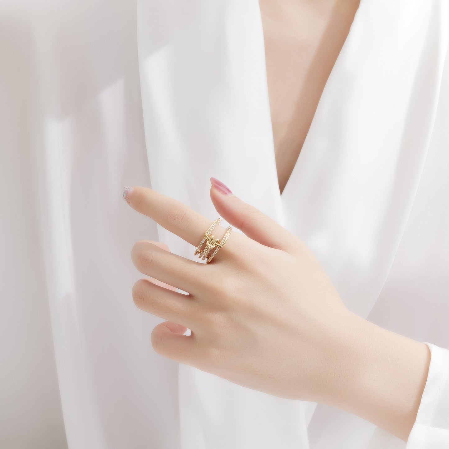 Aurora Knot Pavé Ring