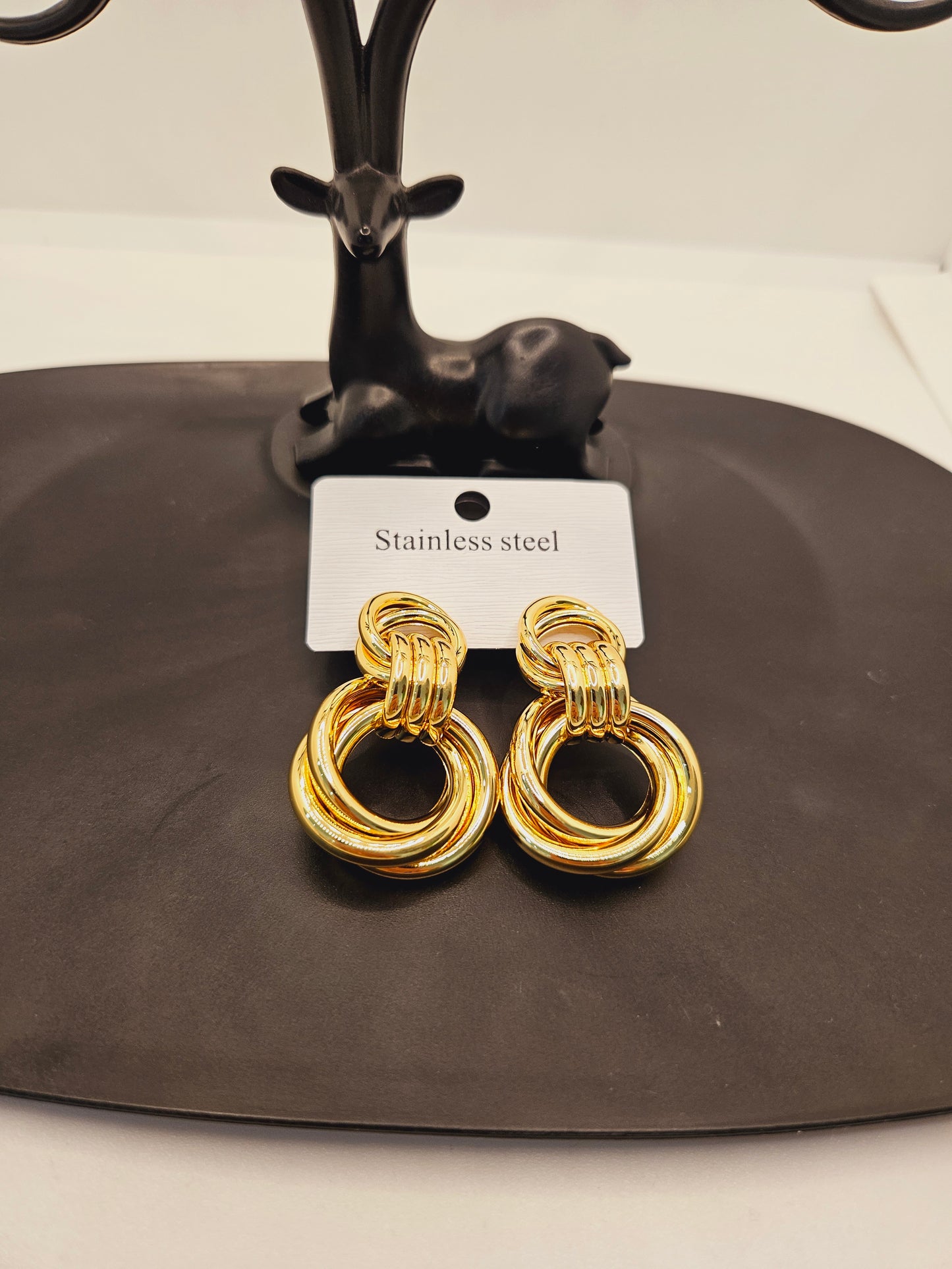Saanvi Halo Link Earrings