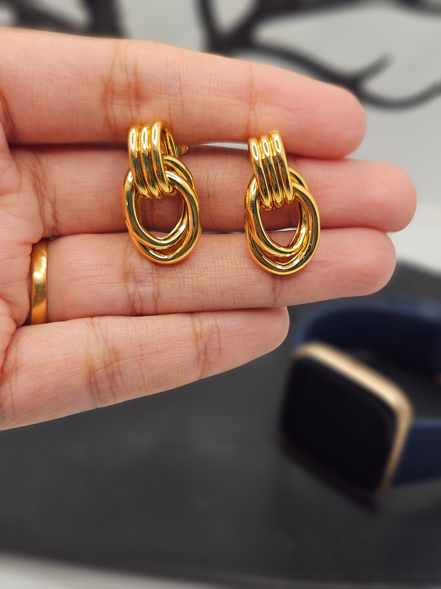 Halo Statement Trio Stack