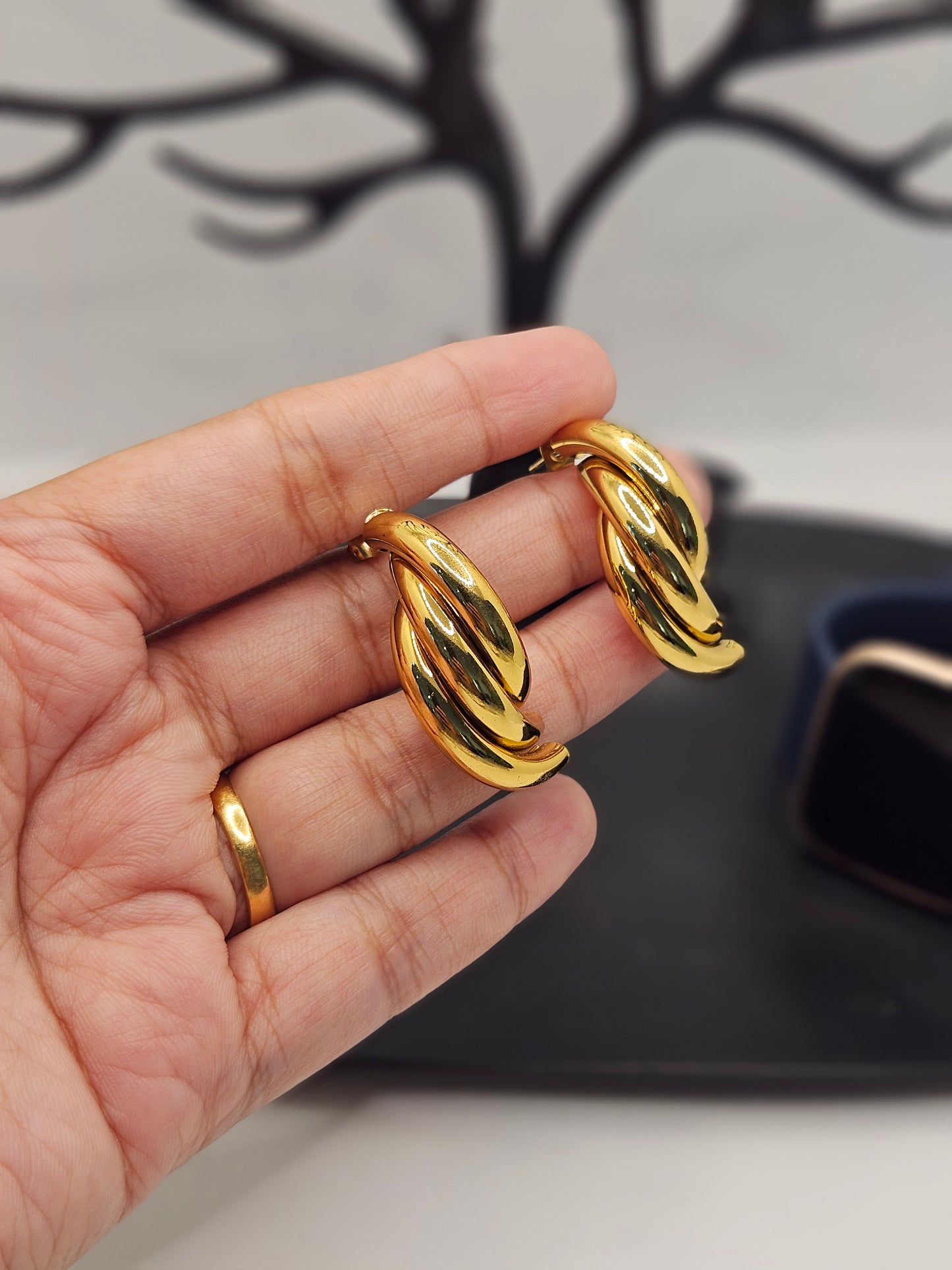 Halo Statement Sculpted Duo