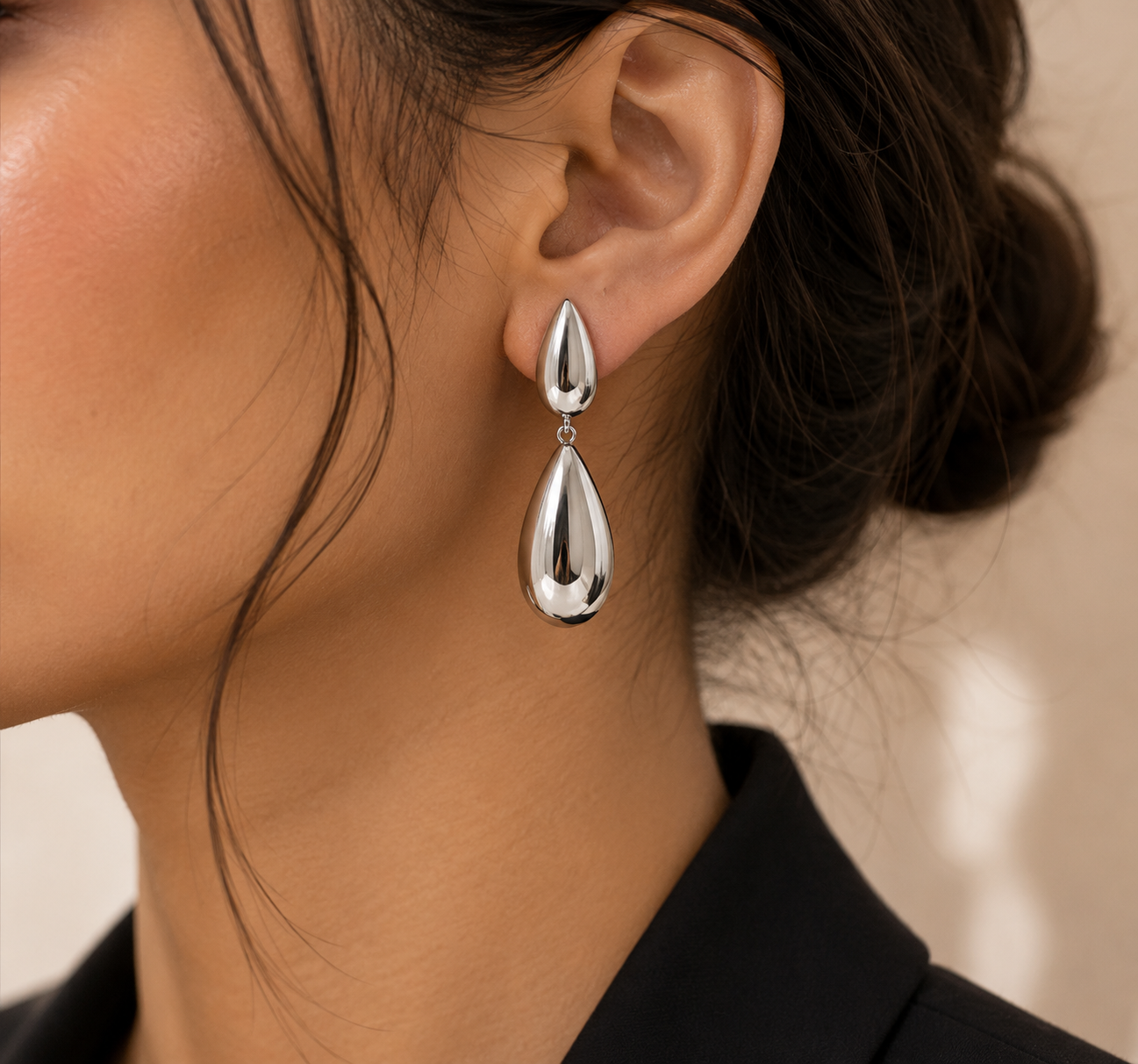Aurelia Gold Teardrop Drop Earrings