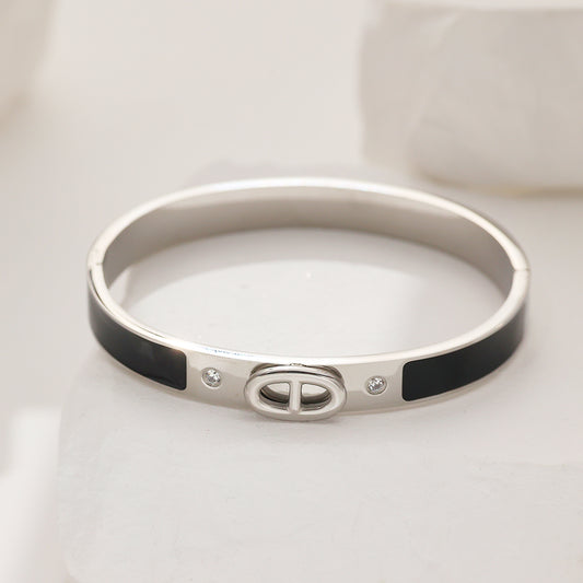 Icon Lock Enamel Bangle – Silver