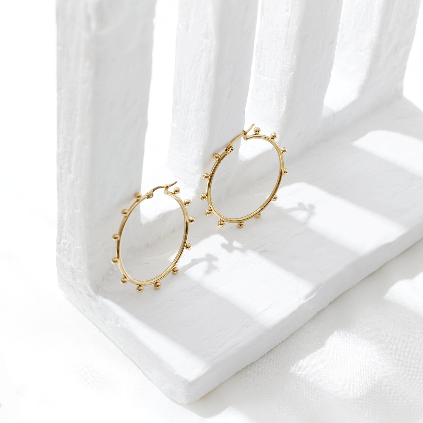 Halo Dot Hoops