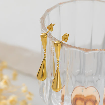 Elara Drop Earrings