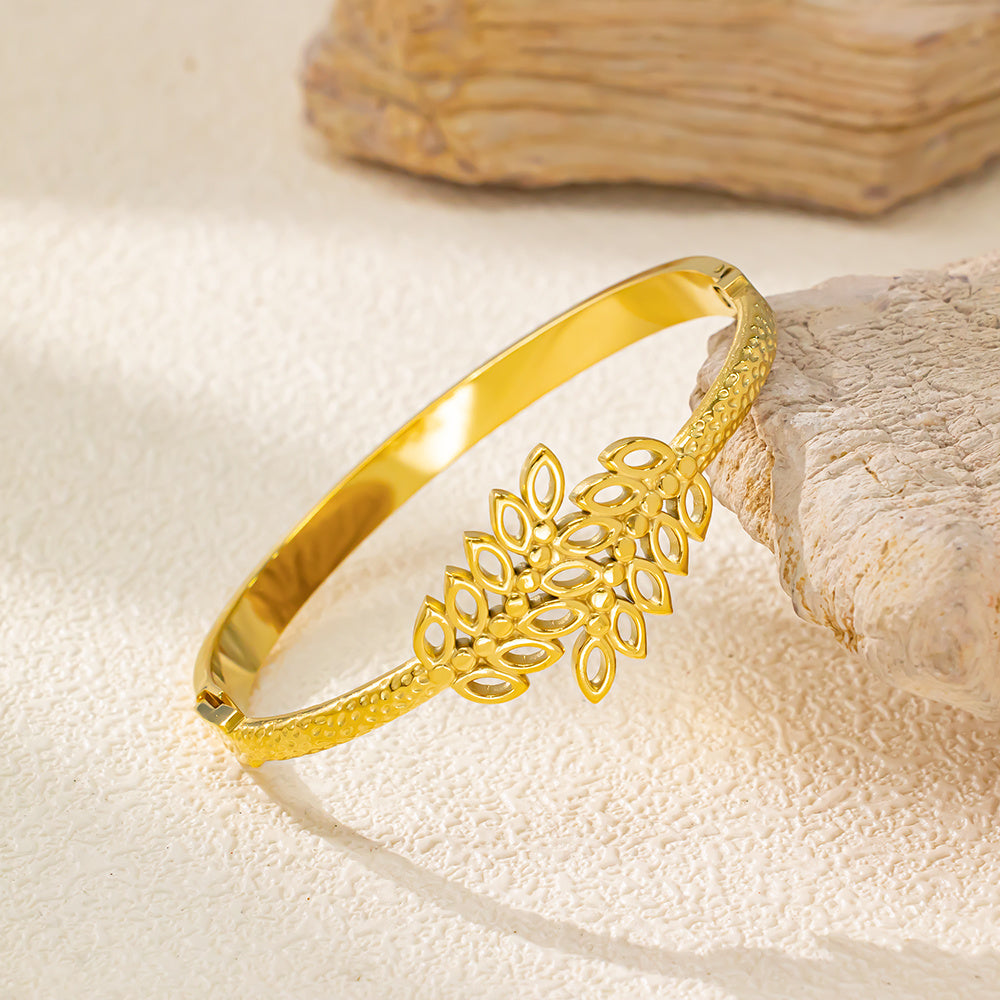 Laurel Bloom Bangle