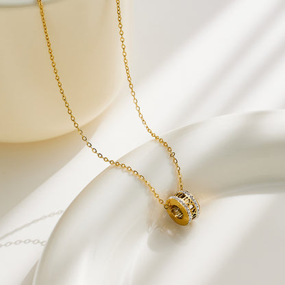 Eterna Roman Halo Necklace