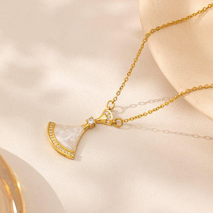 Celeste Fan Zircon Necklace