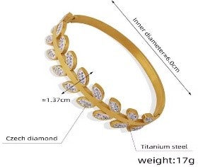 Aurelia Leaf Zircon Bangle