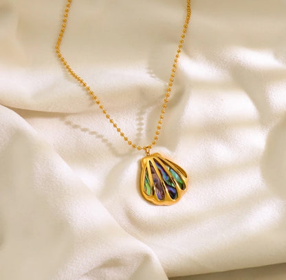Tideglow Pendant Necklace