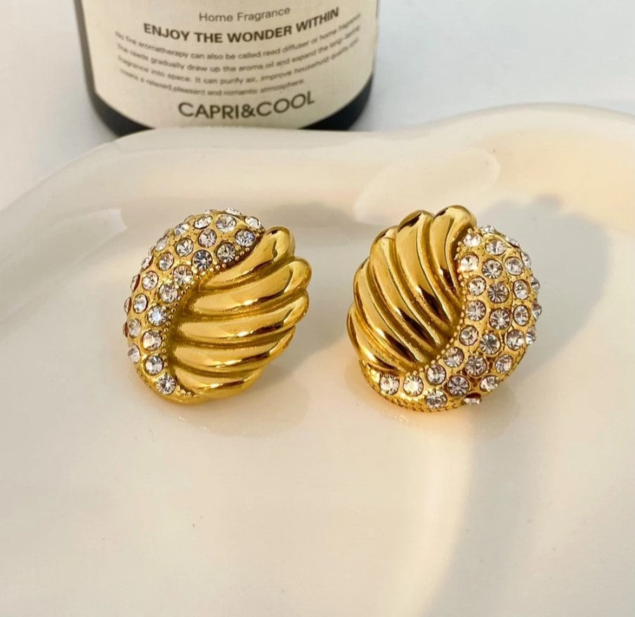 Celeste Shell Stud Earrings