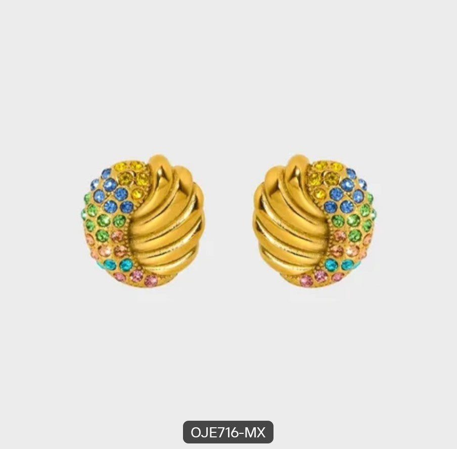 Celeste Shell Stud Earrings