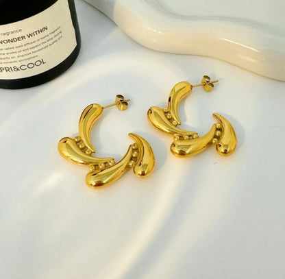 Cascade Sculptural Hoops