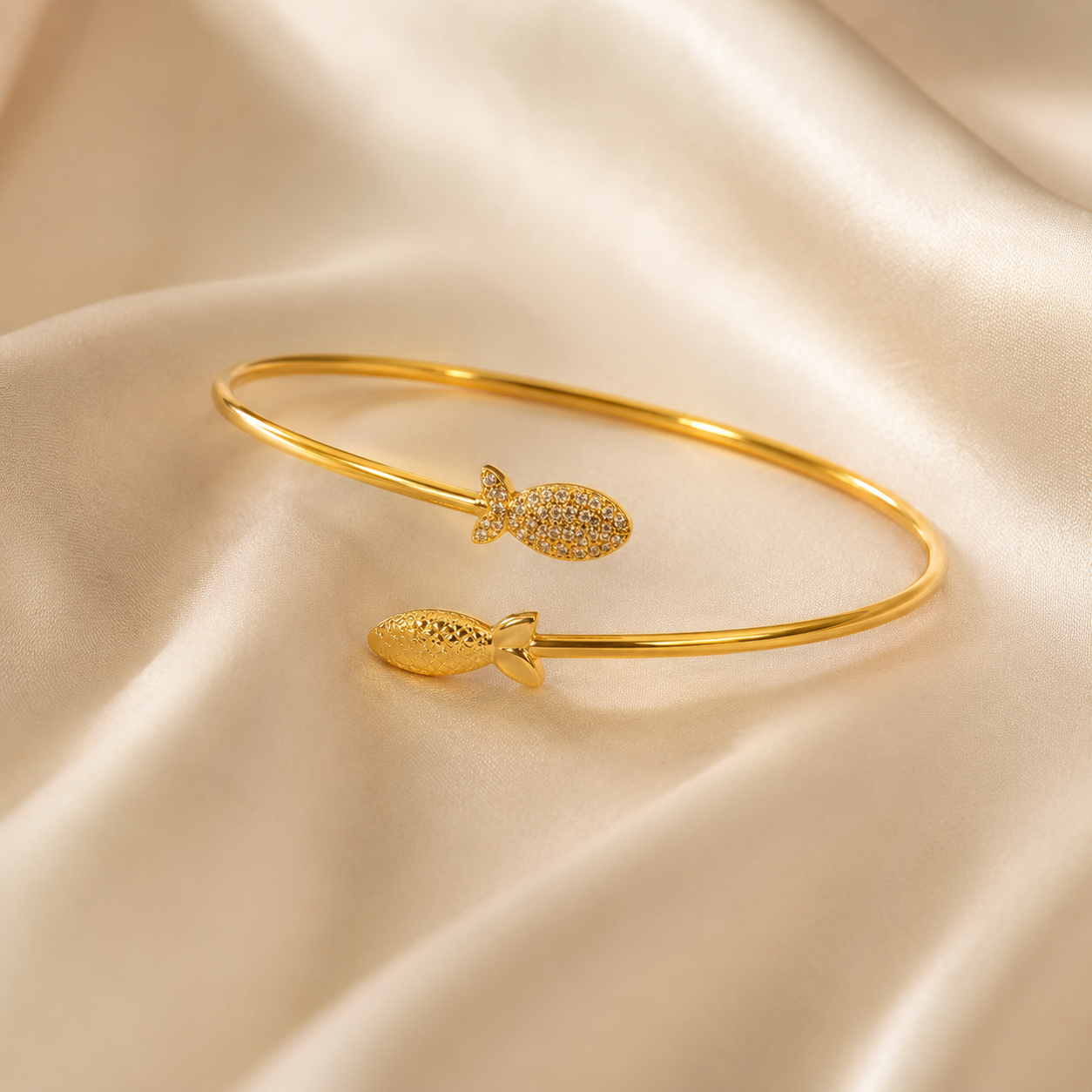 Marina Shell Cuff Bangle